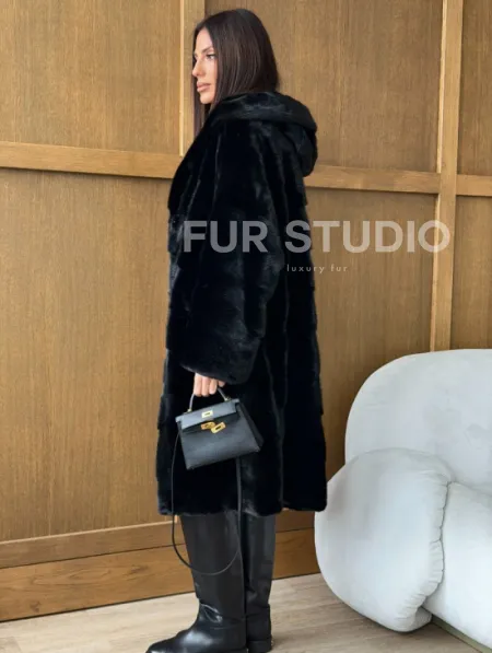 Черная норковая шуба с капюшоном - фото 4