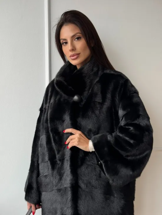 Черный полушубок из натурального меха, стойка воротник - фото 1