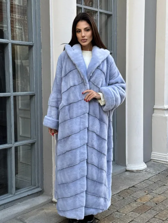 Шуба кимоно LUXURY FASHION из меха голубой норки с капюшоном - фото 7