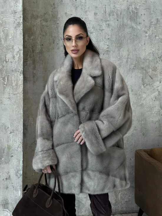 Меховое полупальто из аукционной серо-голубой норки с английским воротником - фото 10