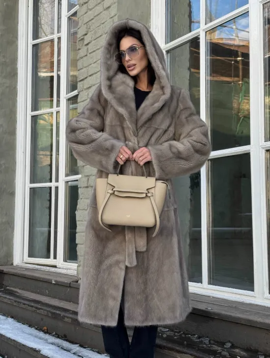 Шуба норковая серая с капюшоном и меховым поясом, классика - фото 8