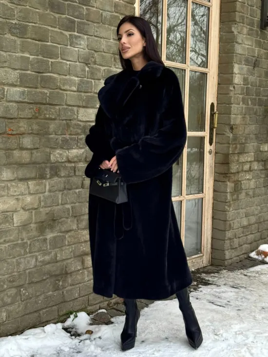 Шикарное норковое кимоно с английским воротником в черно-синем цвете - фото 7