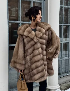 Шуба из меха куницы «летучая мышь» - фото 8