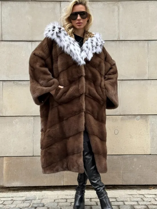 Норковая шуба с капюшоном из лисы под рысь - стиль 