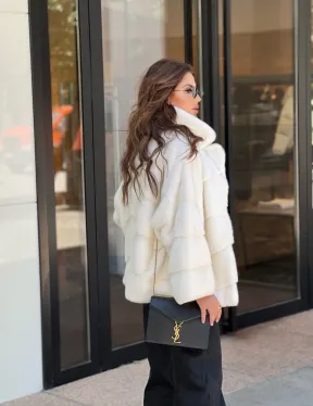 Белая короткая норковая шуба - фото 1