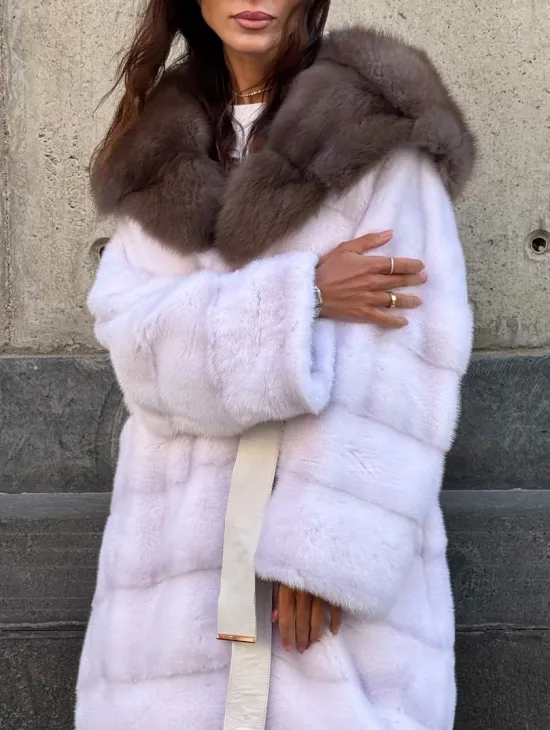 Шуба норковая  - капюшон куница - фото 1