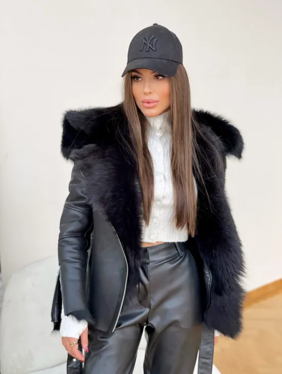 Стильная дубленка с капюшоном из овчины тоскана - фото 0