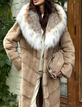 Бежевая норковая шуба с капюшоном рысь - фото 2