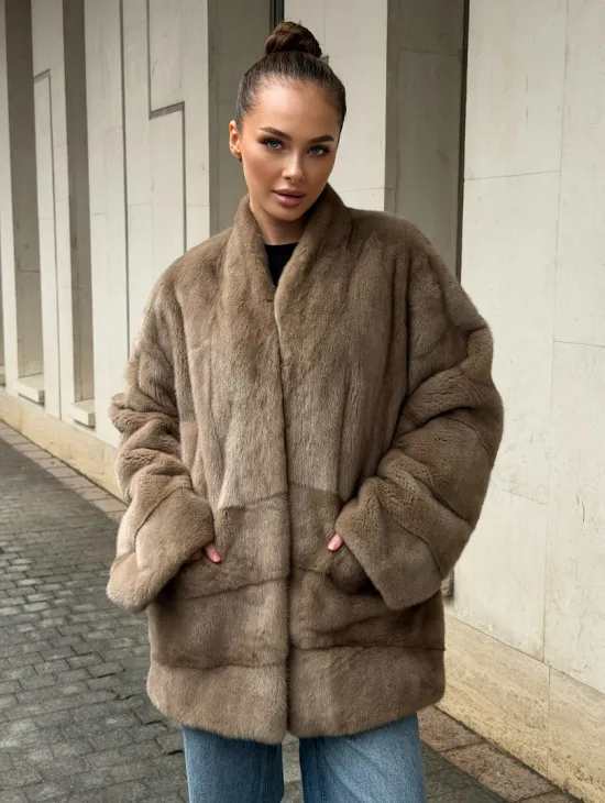 Норковый полушубок пастель V-образный воротник - фото 0