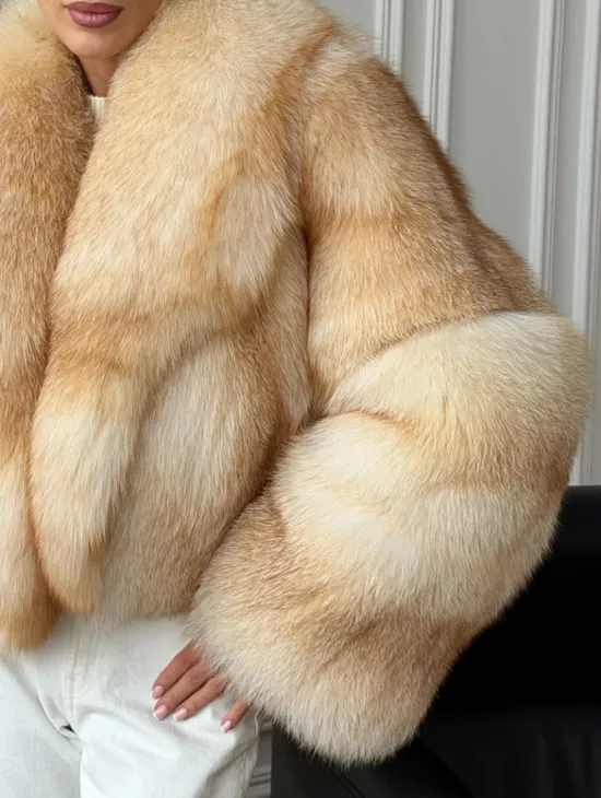 Полушубок-кроп с шалевым воротником из меха песца - фото 2