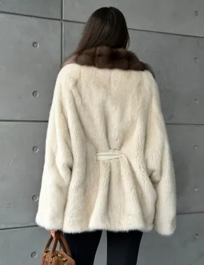 Светлая норковая шуба oversize - воротник куница - фото 9