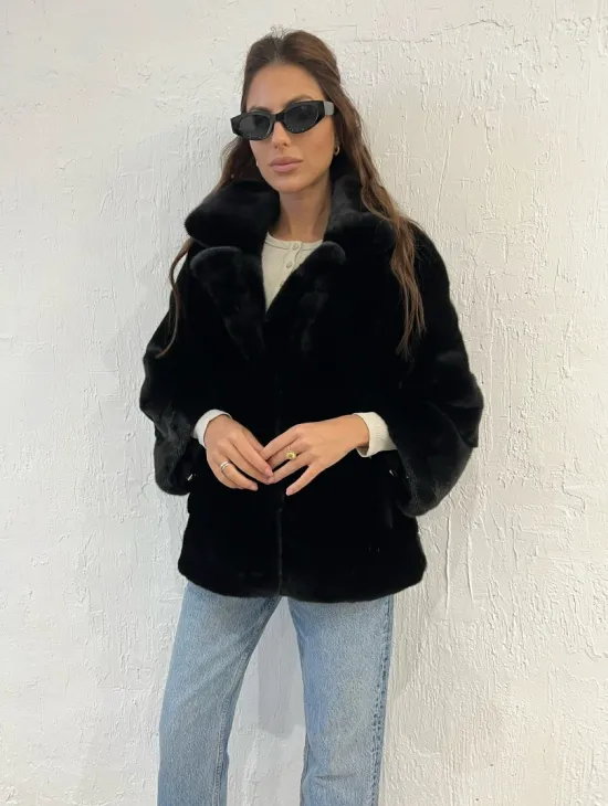 Короткая шуба - автоледи из меха аукционной норки - фото 0