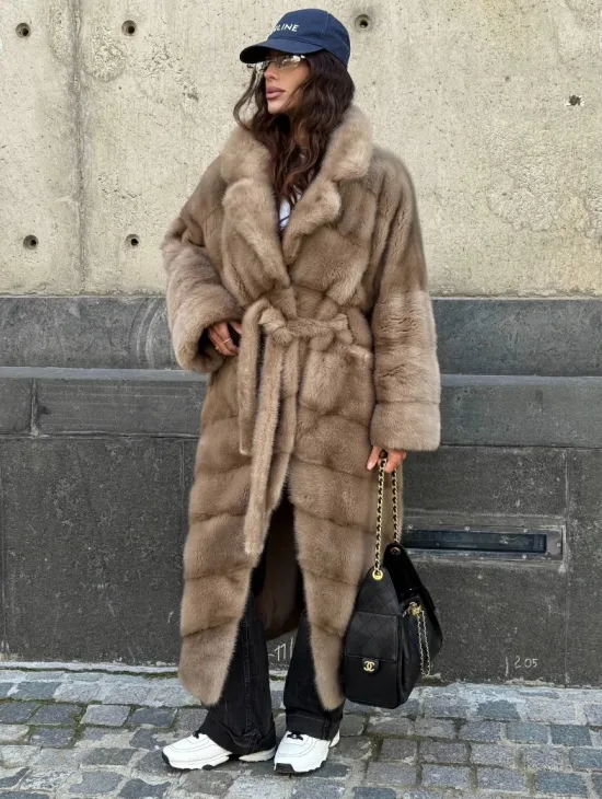 Шуба норковая - цвет пастель - фото 4