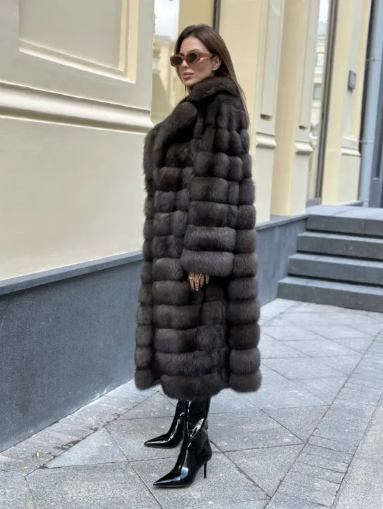 Изысканное пальто из баргузинского соболя с английским воротником седина 1/2 - фото 2