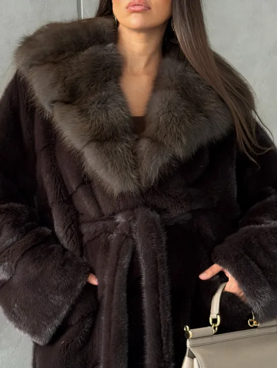 Шуба норковая с капюшоном из меха куницы - цвет уголь - фото 1