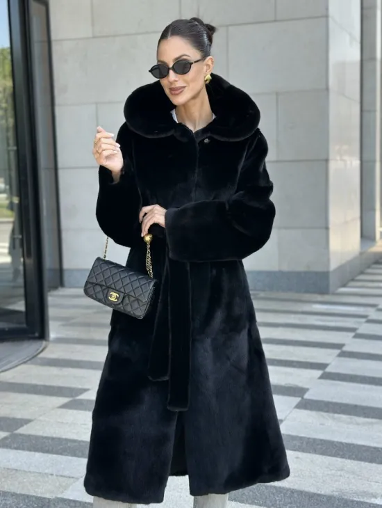 Шуба норка BLACKGLAMA с капюшоном - фото 0