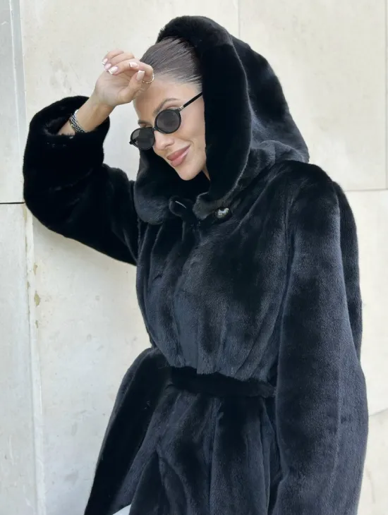 Шуба норка BLACKGLAMA с капюшоном - фото 1